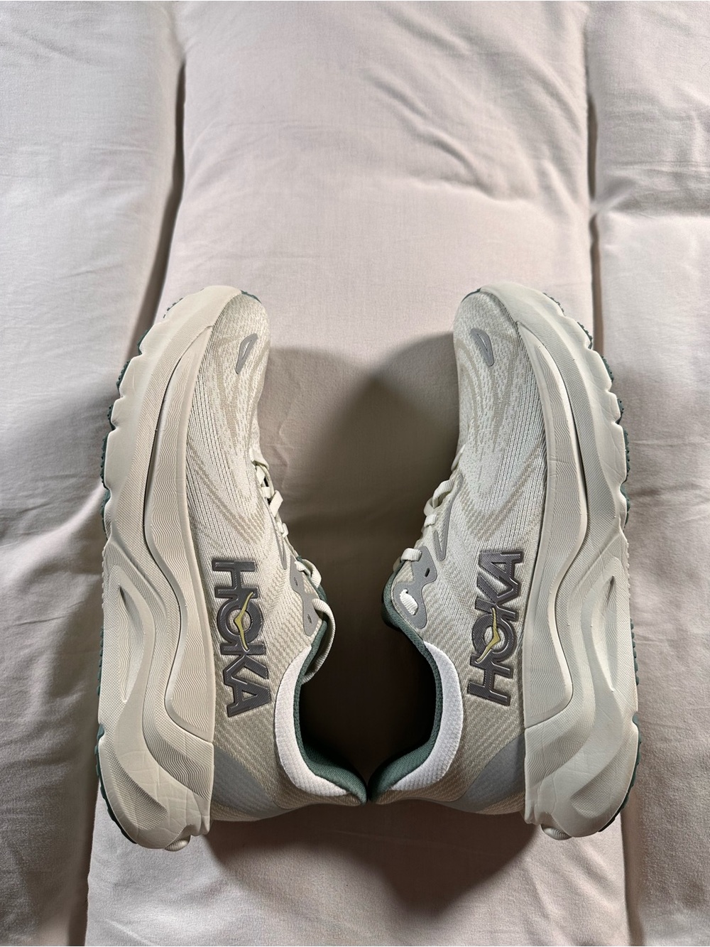 Hoka One One Men’s Arahi 8 Sage Green Running Shoes 1168690 TYS US 10 UK 9.5